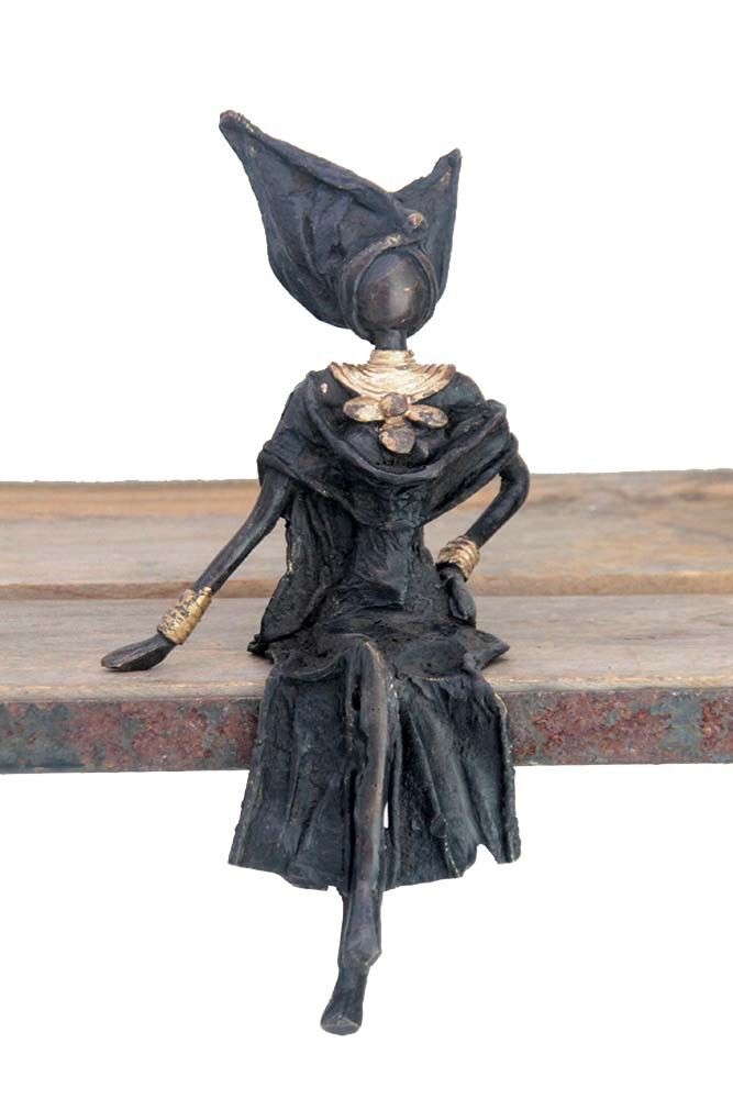 Bronce sentado 20 cm negro n°2