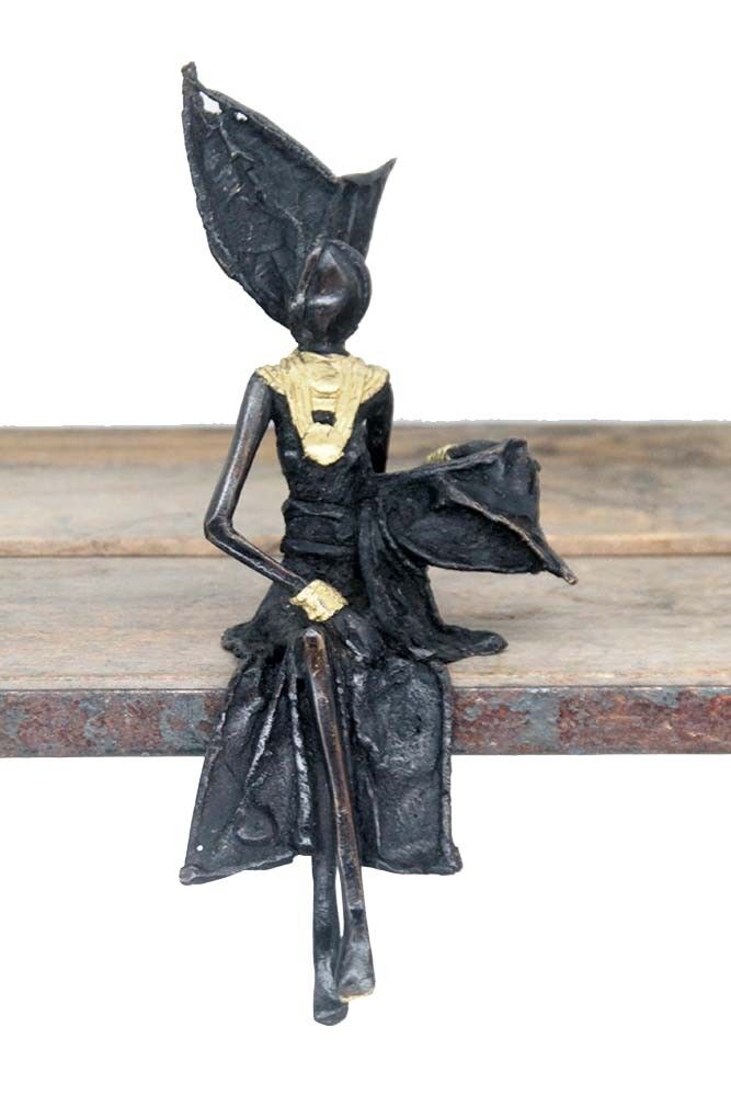 Bronce sentado 20 cm negro n°9