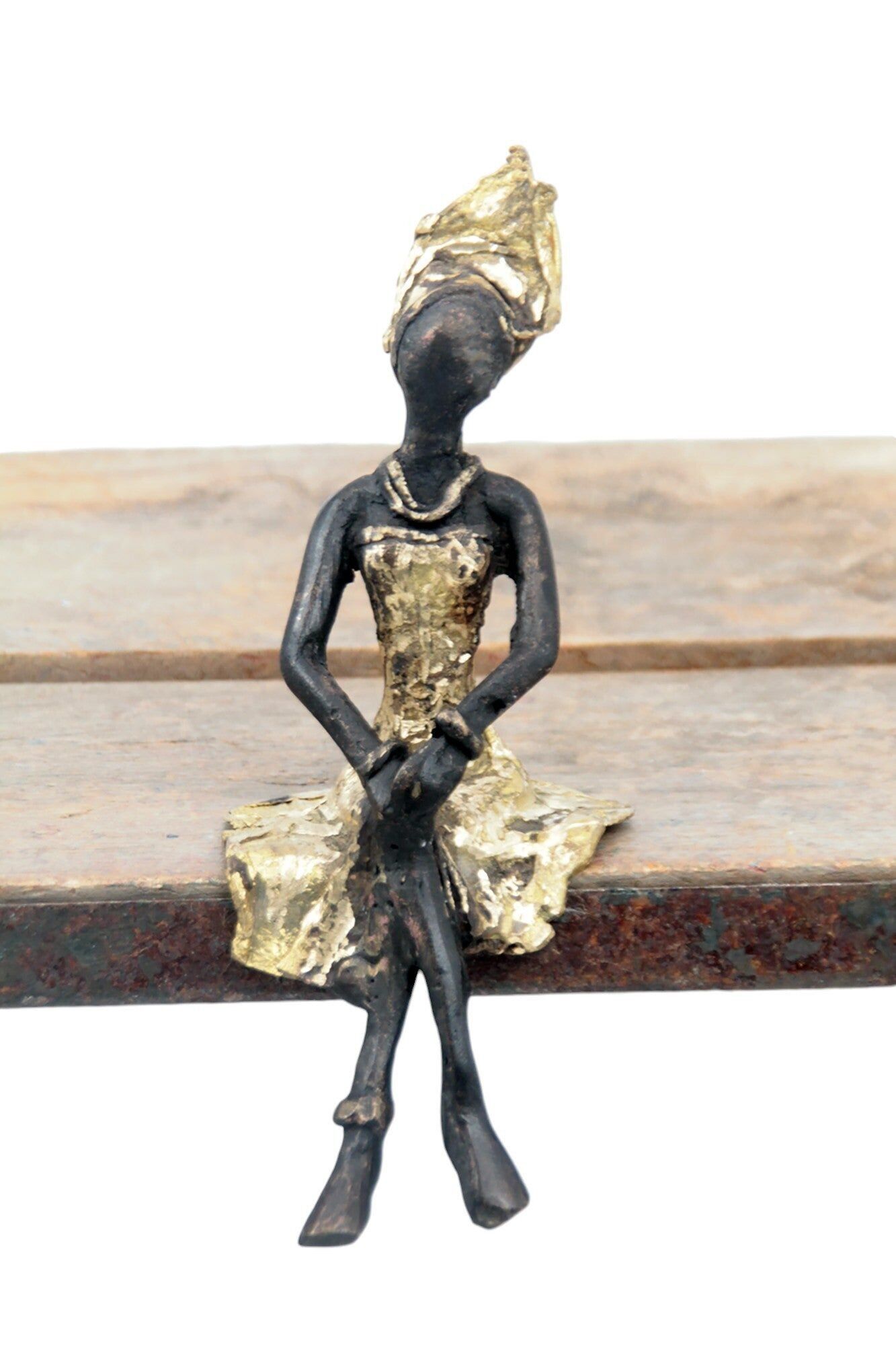 Bronzo seduto cm 15 dorato n°15