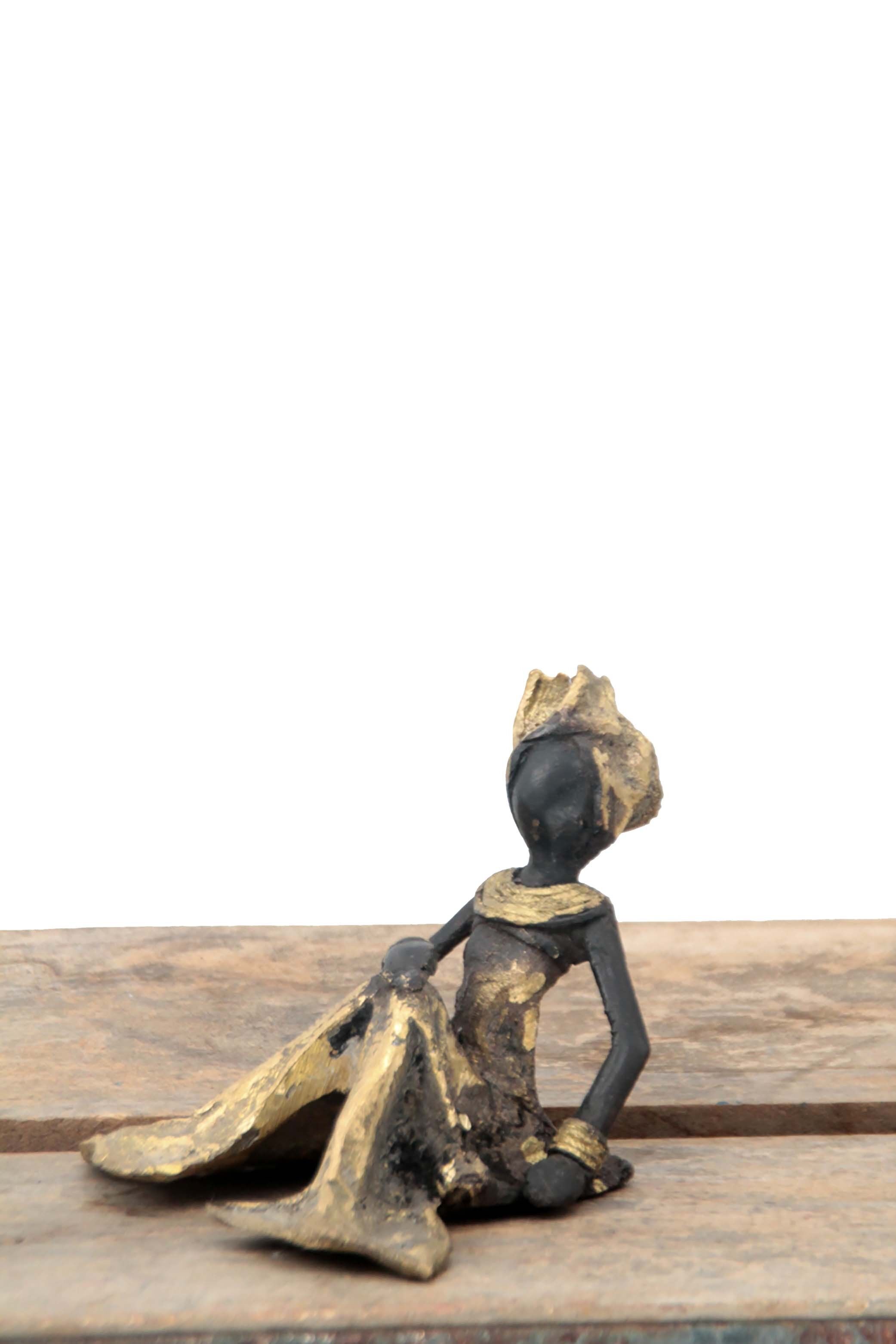 Bronzo seduto cm 15 dorato n°13