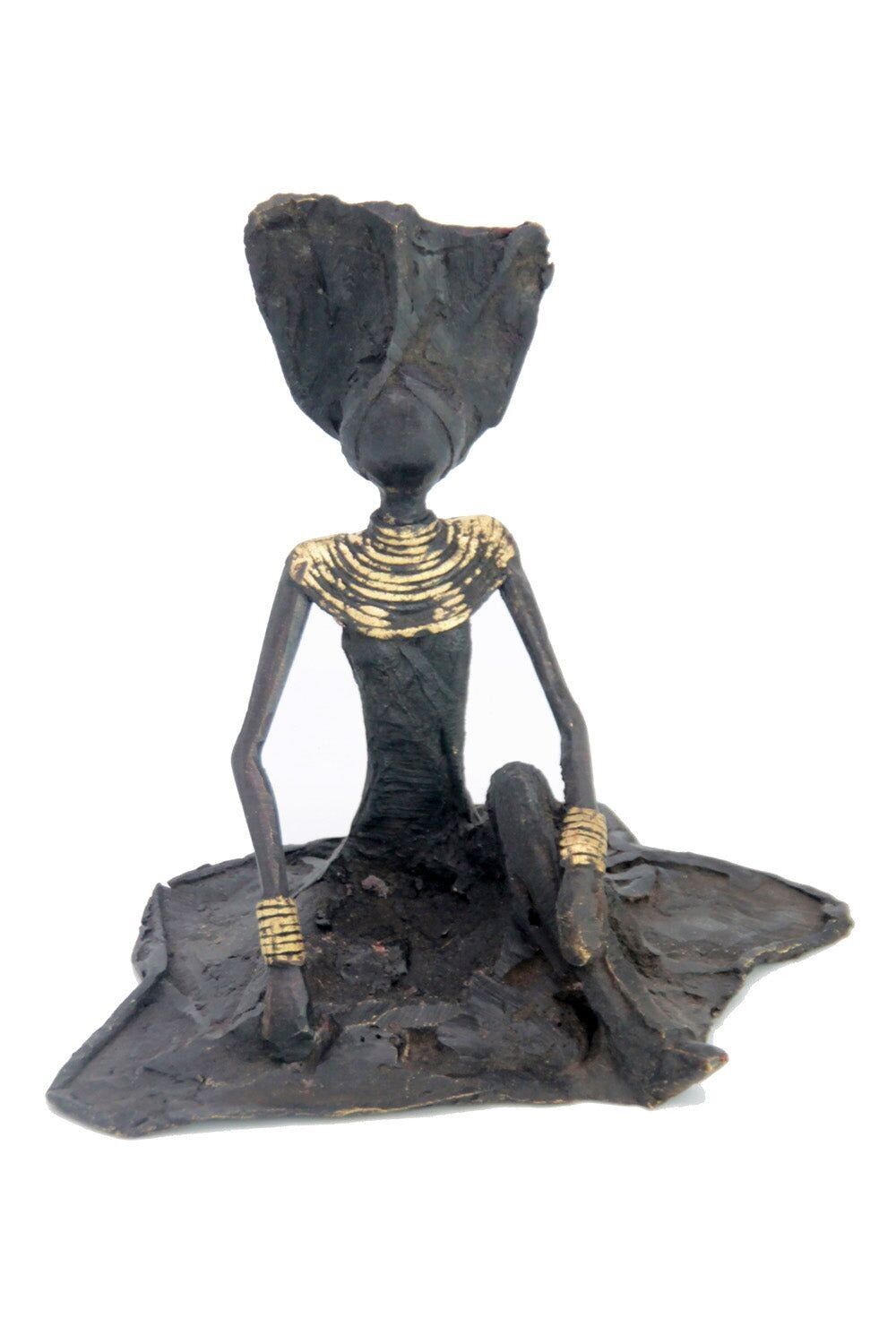 Bronze sitting on the ground 25 cm black n°11