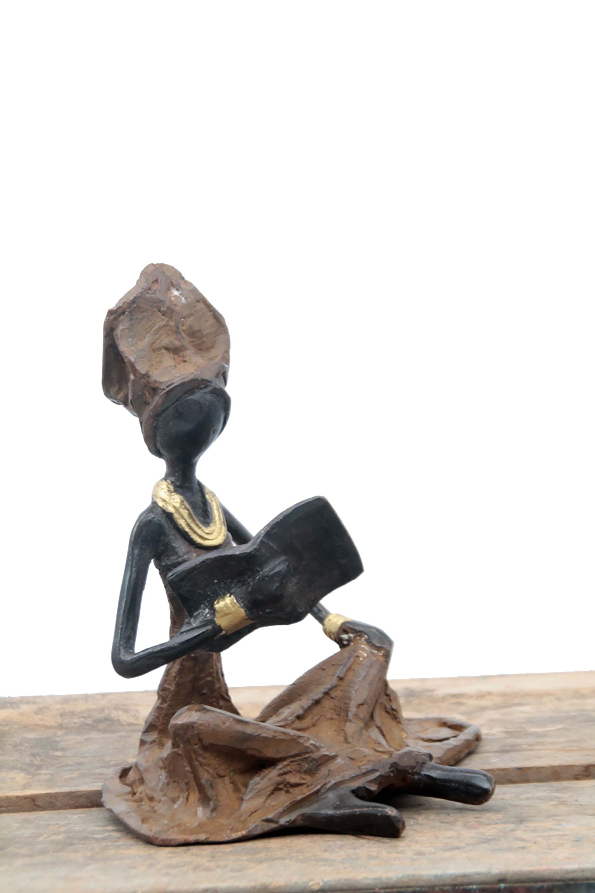 Bronzo seduto a terra 25 cm marrone n°1