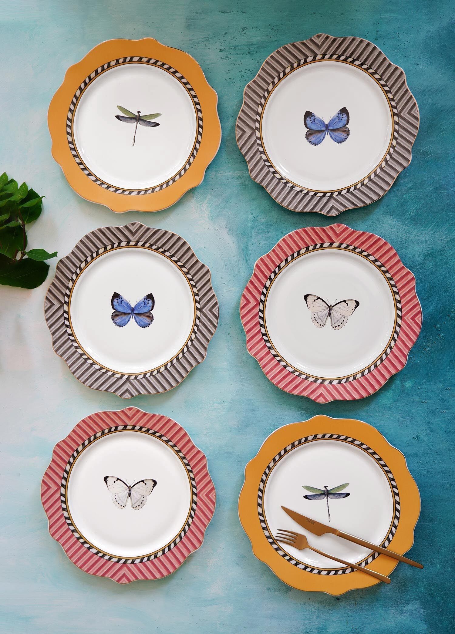 Piatti da portata in porcellana della collezione Mystique (set da 6)