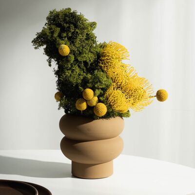 Jarrón ondulado pequeño - Hecho a mano - Perfecto para flores