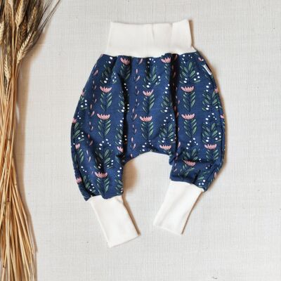 Scalable harem pants from 3 months Winter Flowers