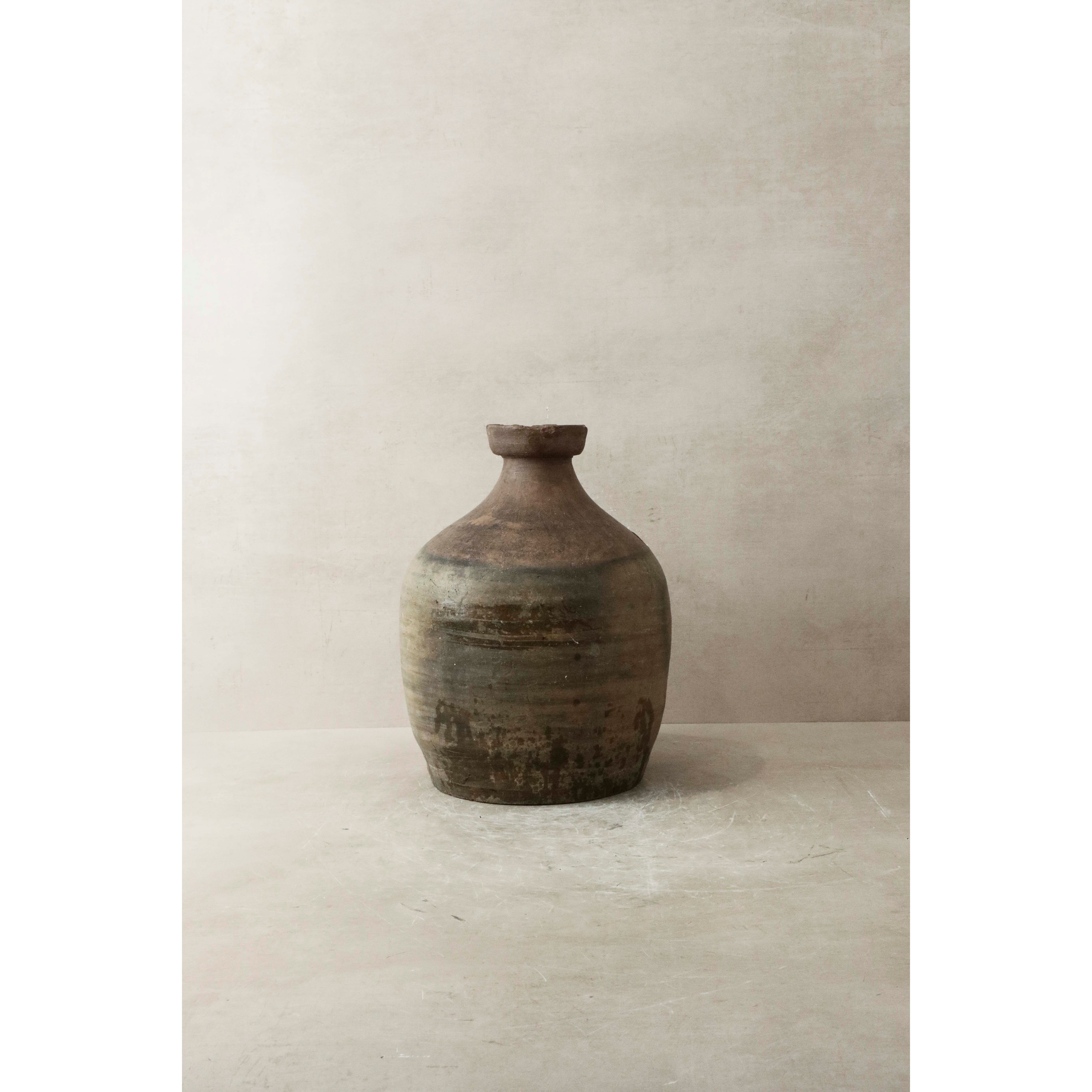 Vase antique asiatique à vin de riz n° 5