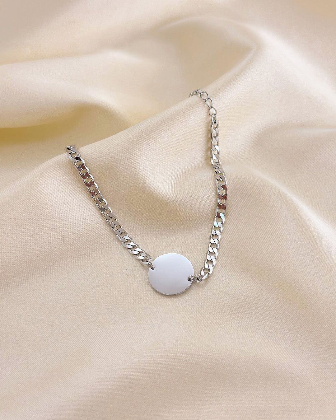 Bracciale A Catena A Maglie Intrecciate In Argento Con Disco Lucido