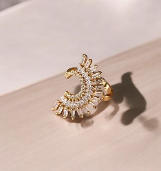 Ring Diana gold plated with zircons