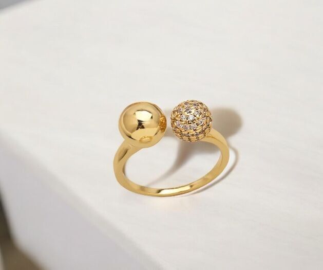 Ring Giosy gold plated with zircons