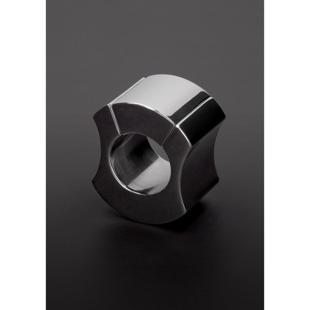 Steel by Shots – Magnetische Triad-Ballstretcher