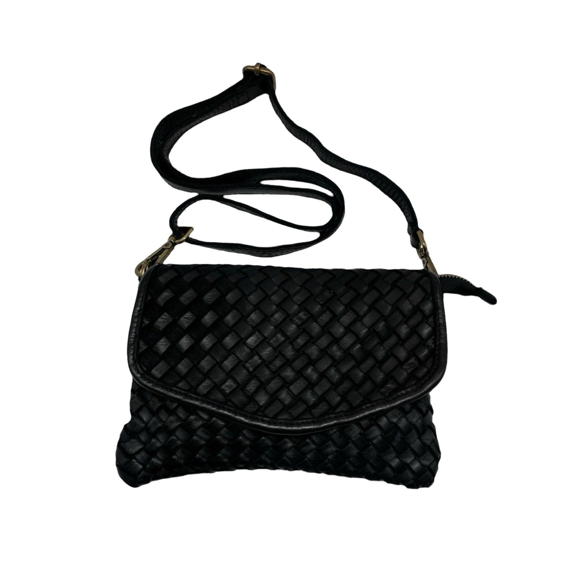 DIVAS BRAIDED POUCH BAG