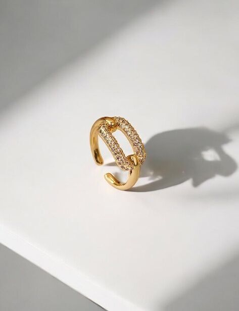 Ring Gloria gold plated with zircons