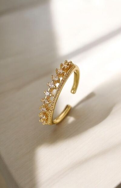 Ring Carla vergoldet mit Zirkonen