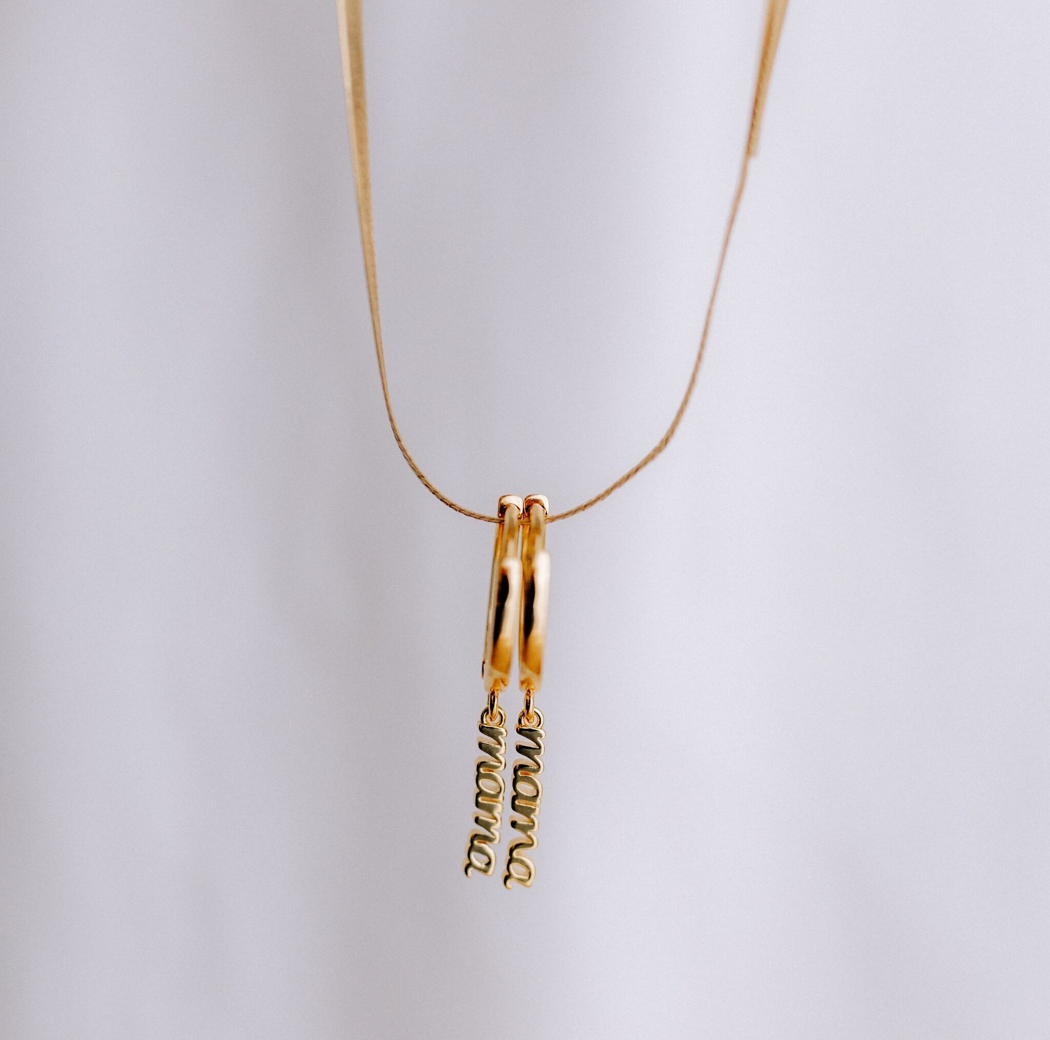 Boucles d'oreilles créoles MAMA Charms