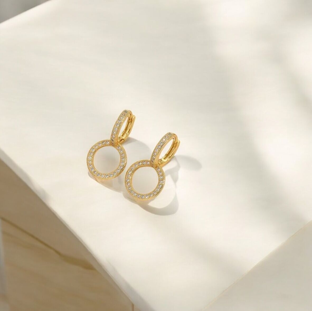 Earrings Agape gold plated with zircons