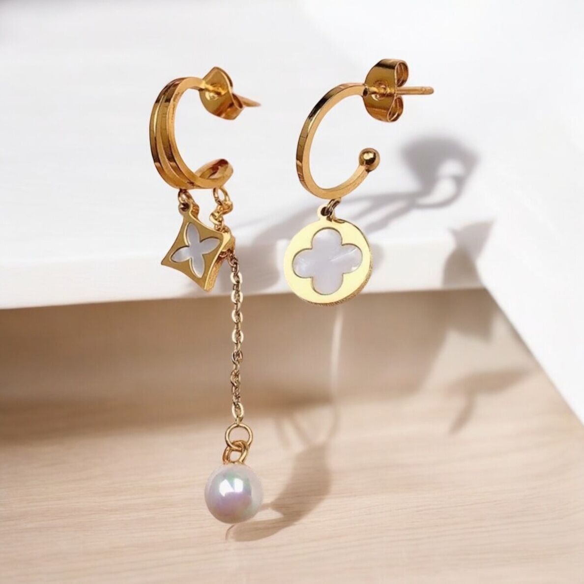 Earrings Morgana gold plated with pearl