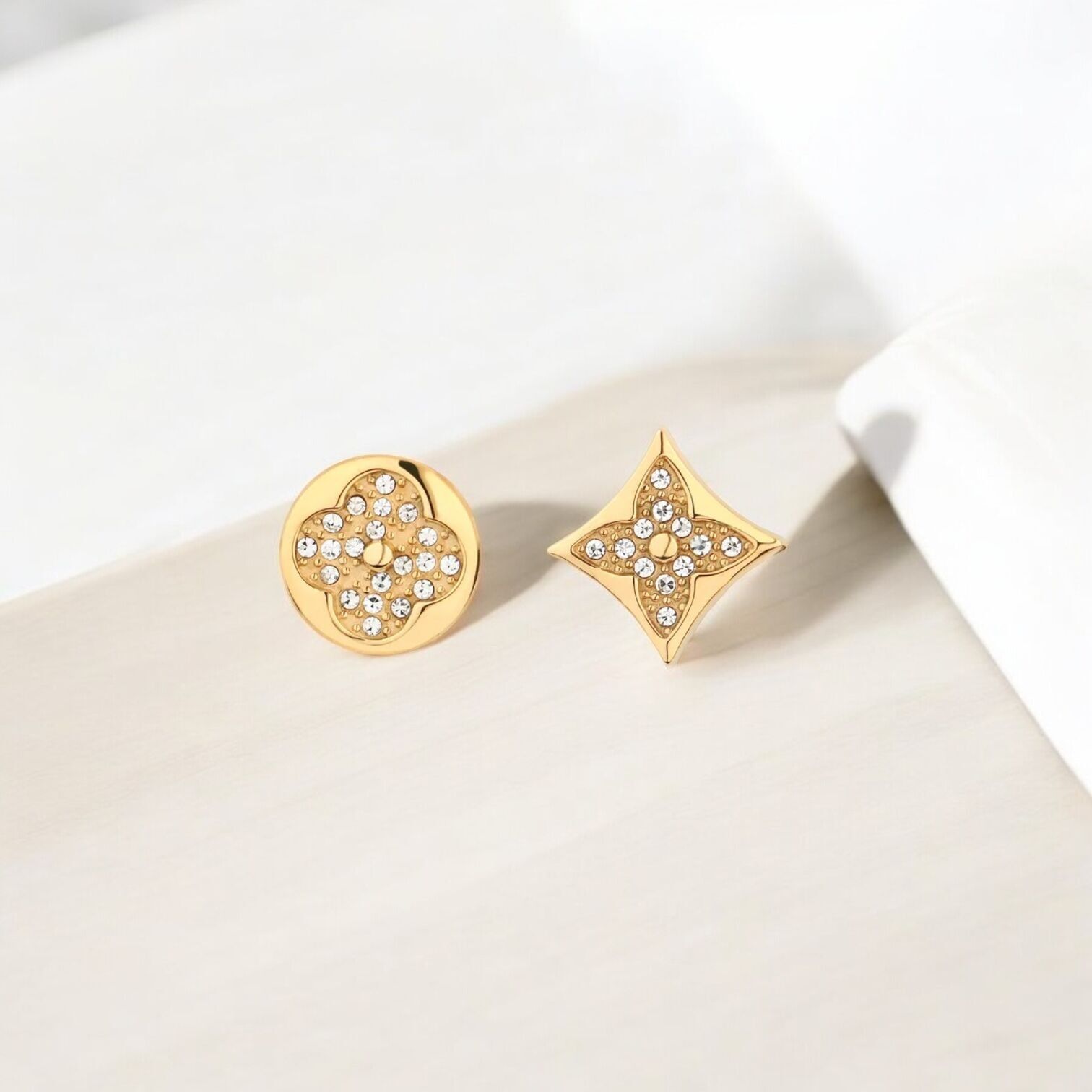 Earrings Lucrezia gold plated with zircons
