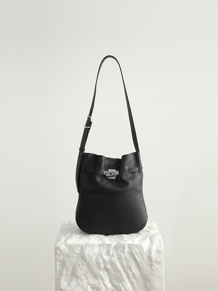 Bourse à secchiello en vraie peau avec tracolla regolabile