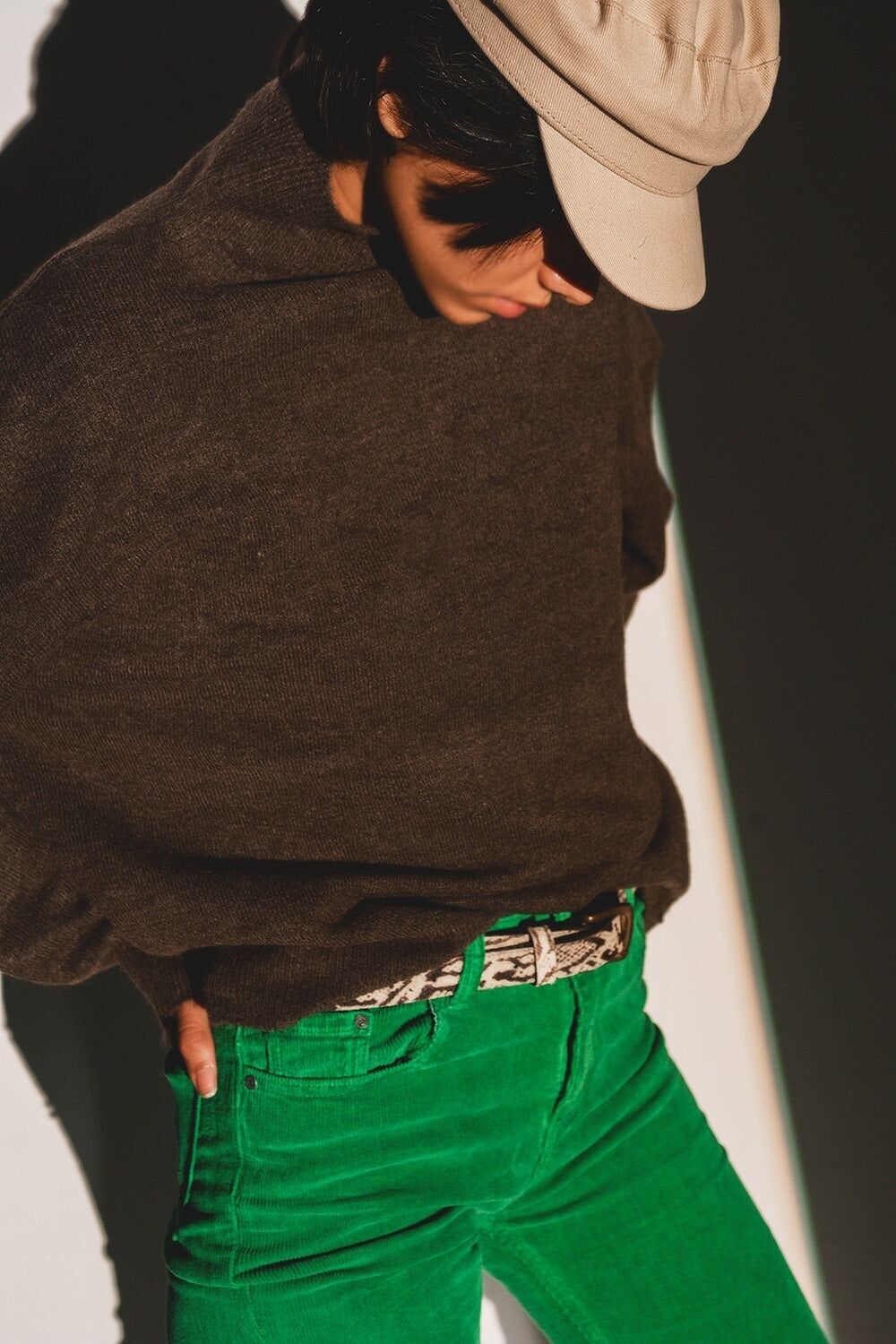 Maglione super morbido a collo alto in marrone