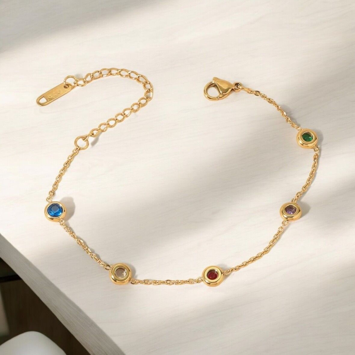 Bracelet Egle gold plated with zircons
