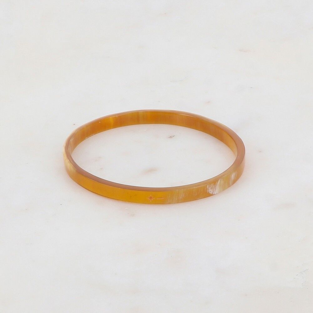 Bracciale rigido quadrato in corno di bufalo - prodotto in Vietnam