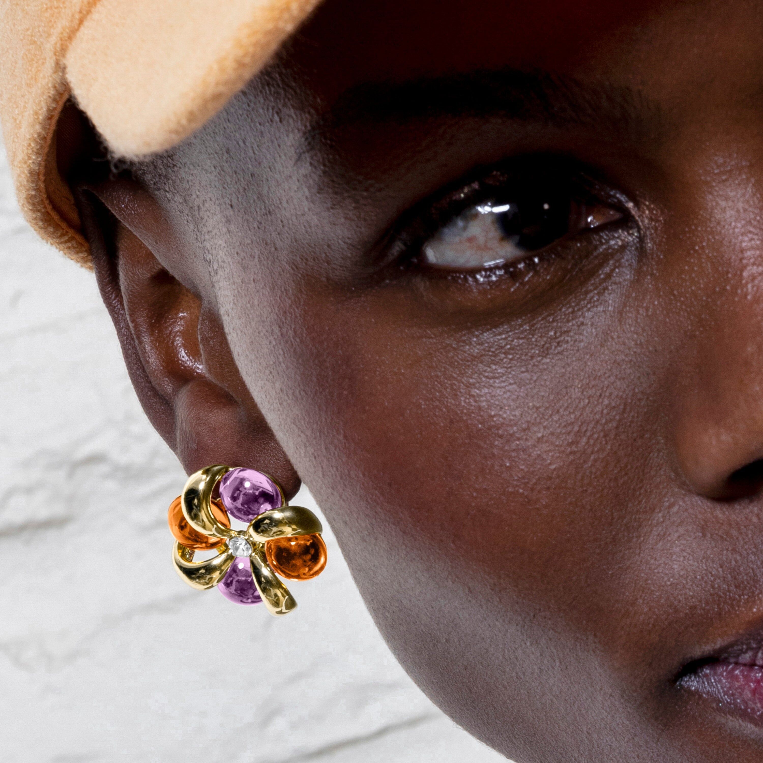 Orecchini rifiniti in oro giallo 18k - Makpol