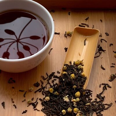 Dunkler Tee - Pu er Matricaire ／ Chinesischer Tee & Kamille