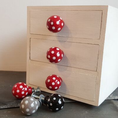 Polka Dotty Drawer Pulls and Door Knobs Large 25mm Red
