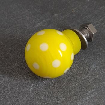 Poignées de tiroir et boutons de porte Polka Dotty Small 18mm Jaune 2