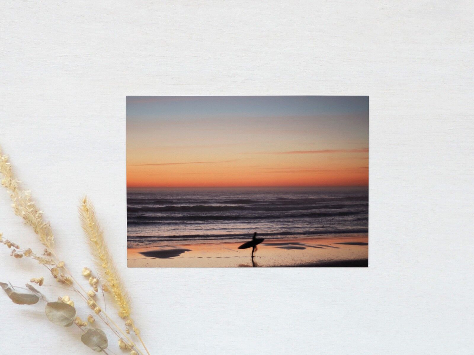 Cartolina fotografica: Surf nell'oceano • finitura opaca premium (busta inclusa)