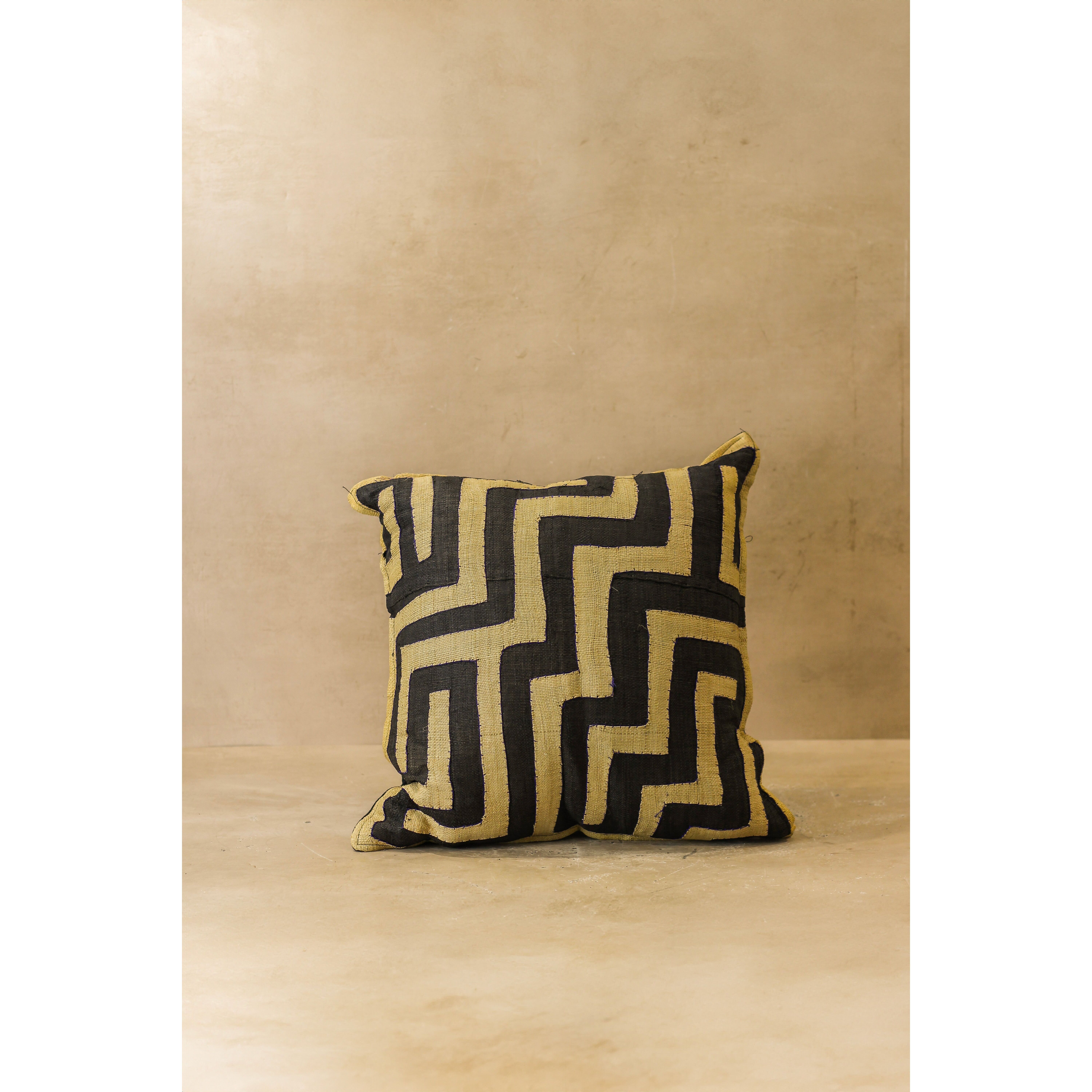 Coussin en tissu Kuba - 65.1