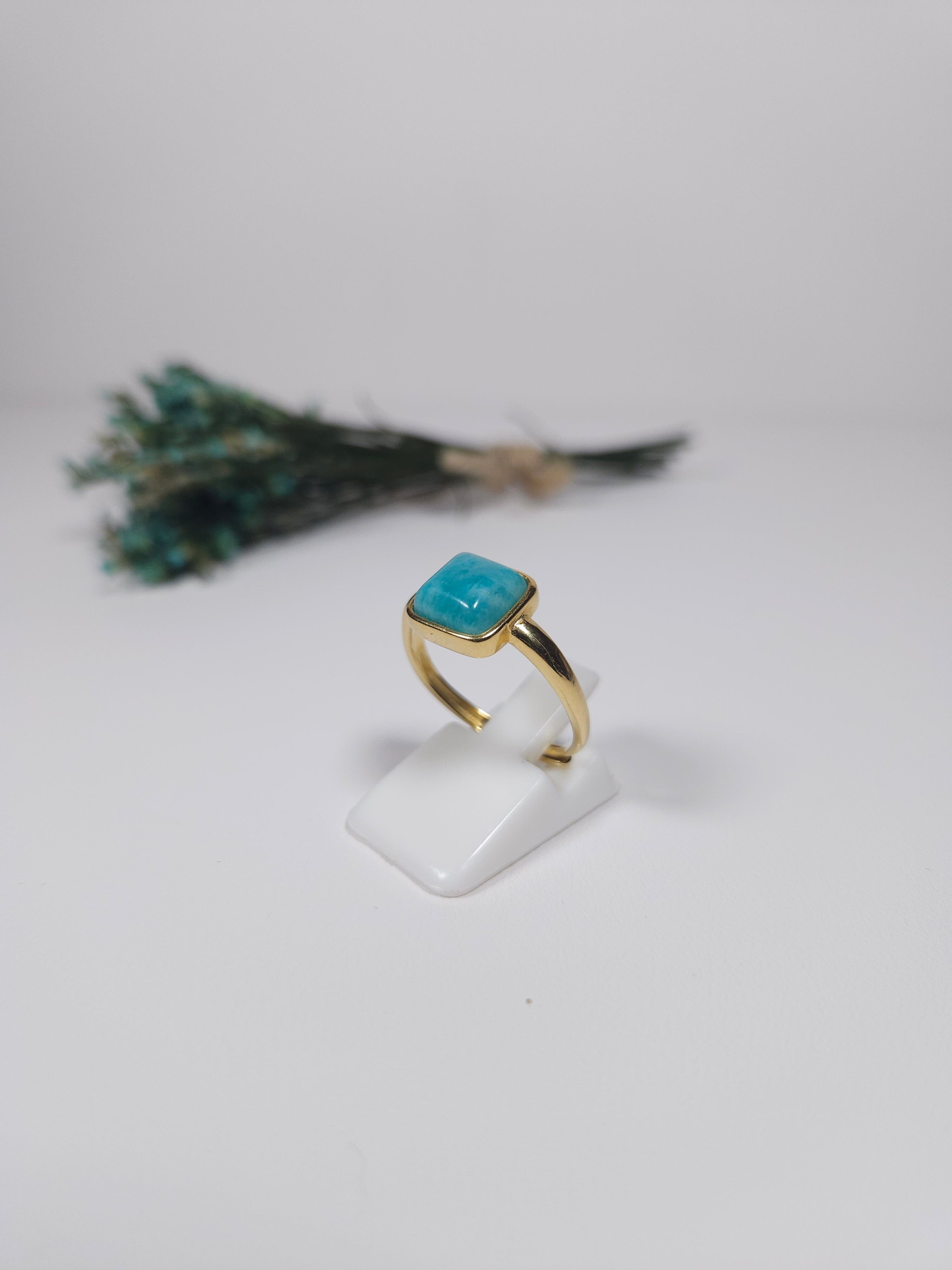 Anello sicuro | pietra amazzonite naturale | Argento placcato oro 24k | rubicondo