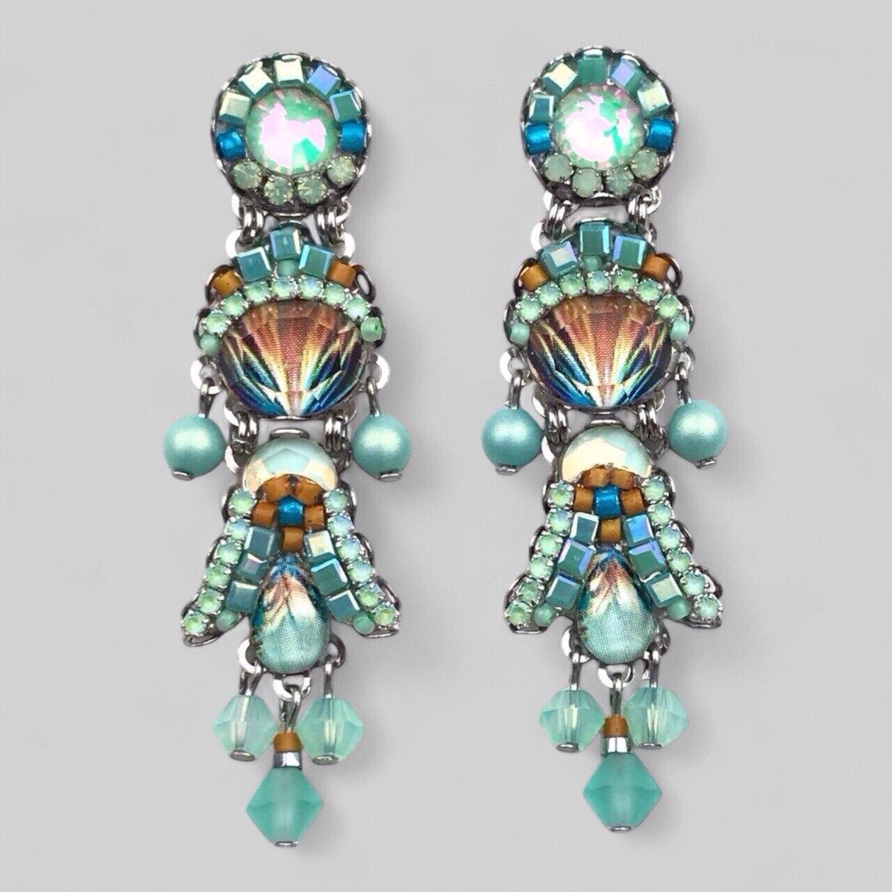 Handgefertigte Aurora Borealis Kristallohrringe