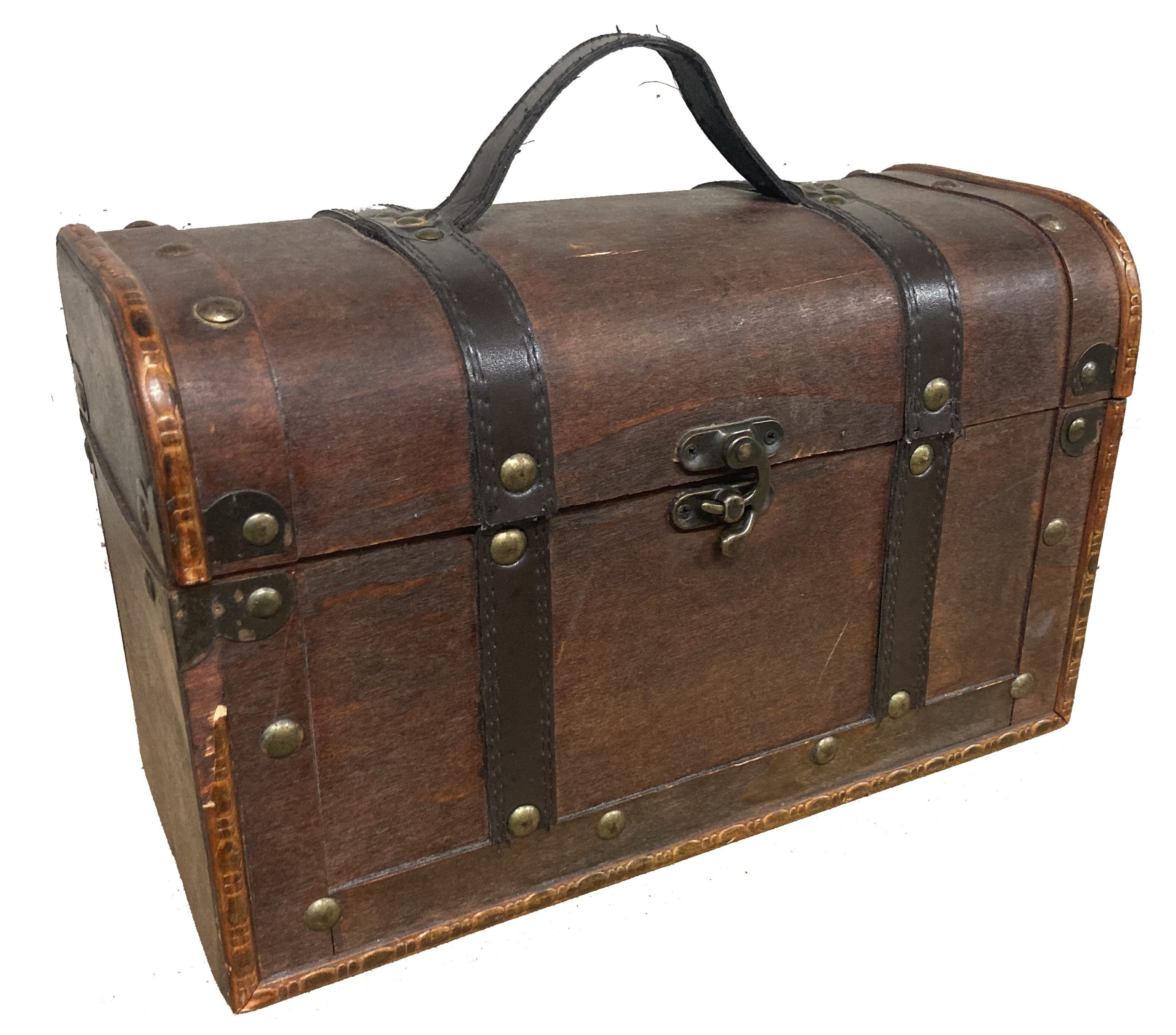 Custodia magica in legno