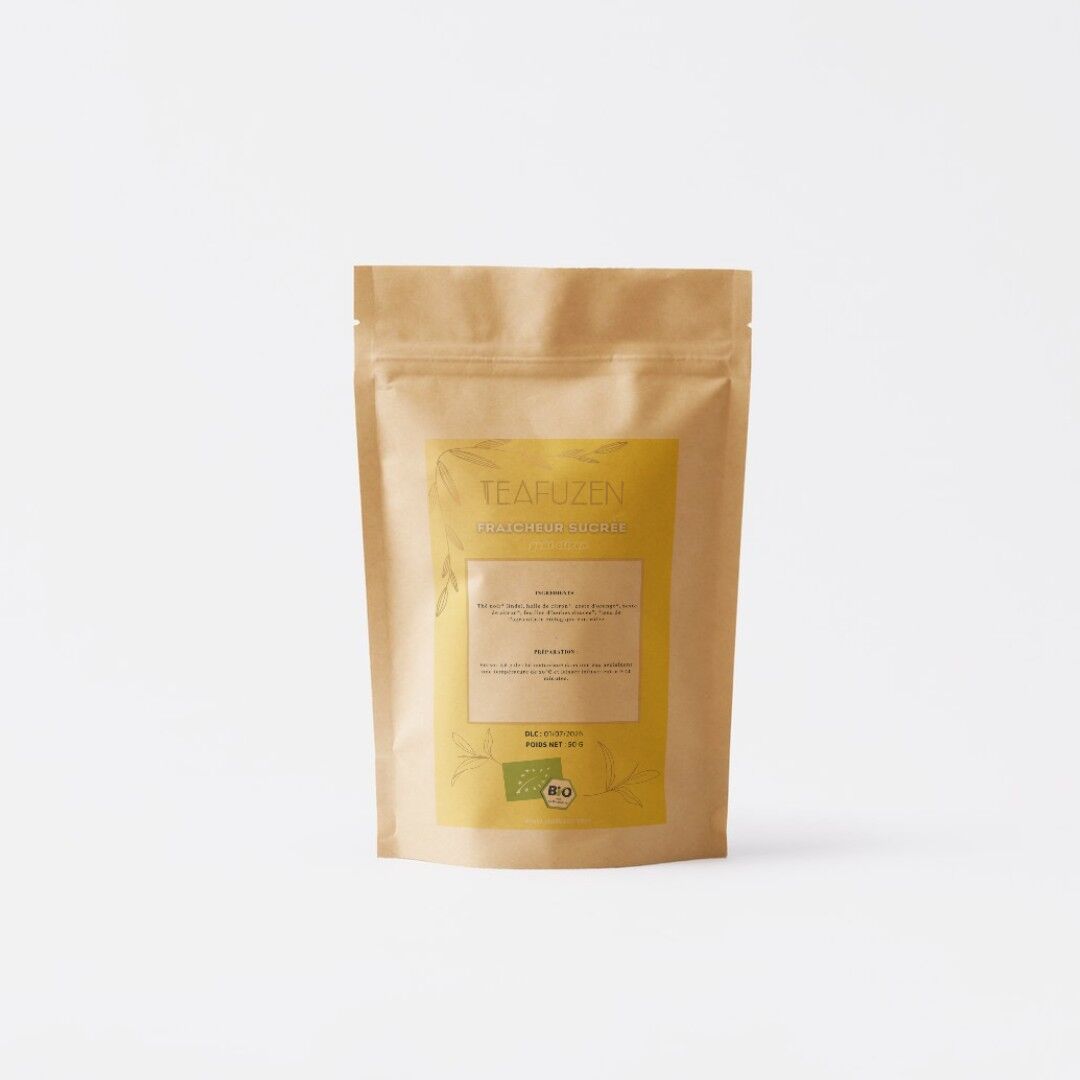 Instant tea with lemon flavor