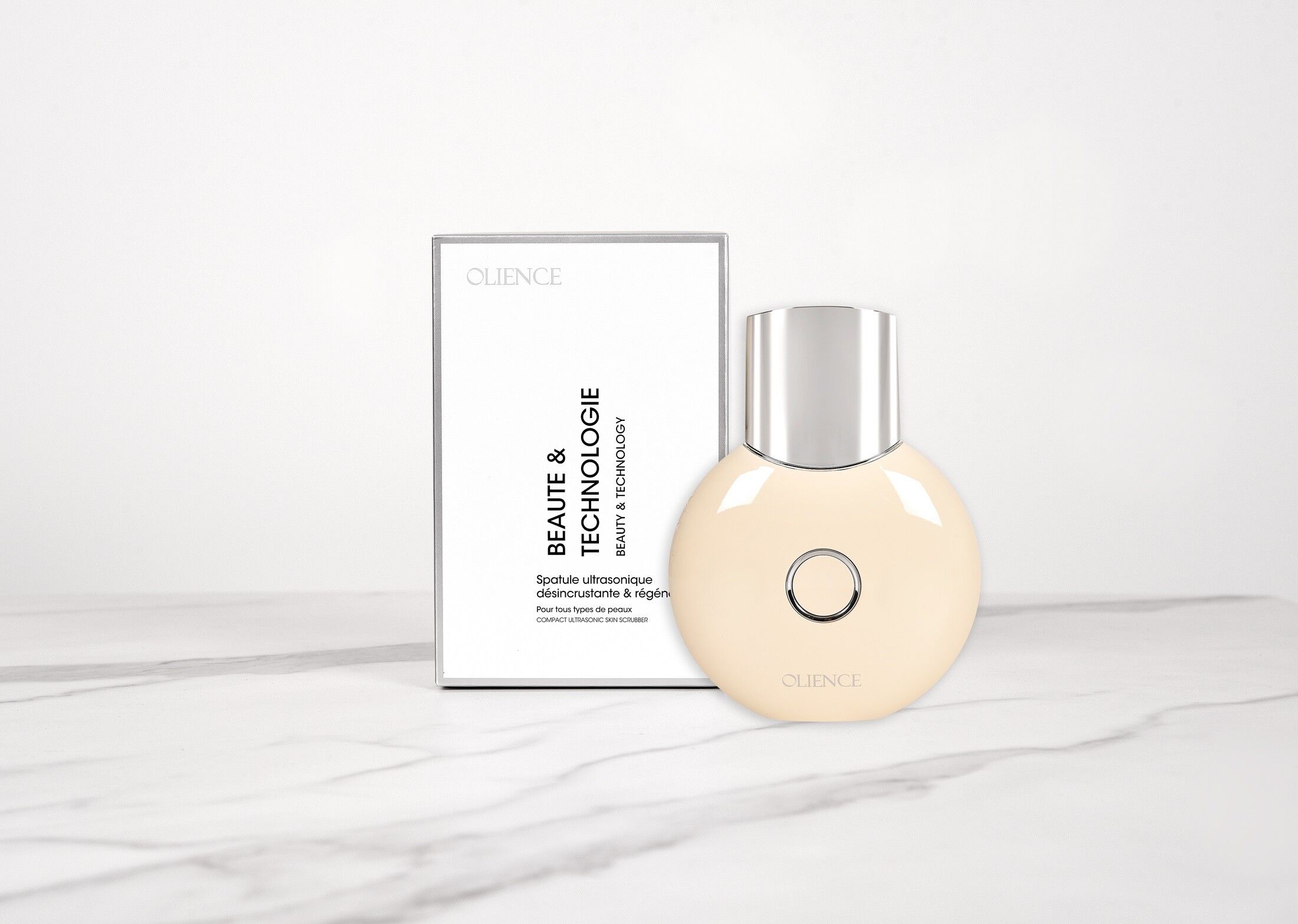 Appareil visage 3-1 : Point noir, Revitalisation, Anti-age