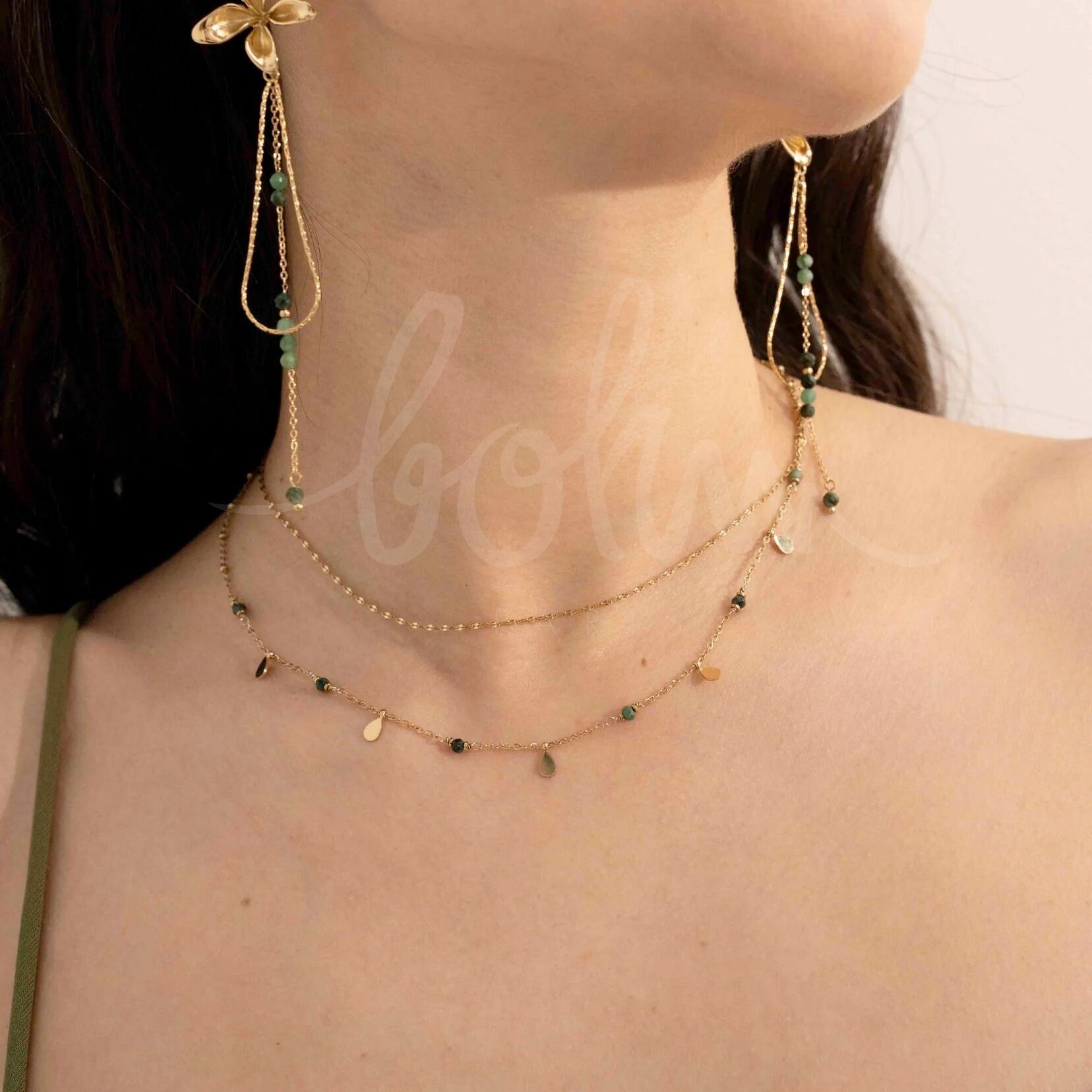 Collana Selene a 2 fili - maglia piatta color caffè, palline con nappe a goccia e pietre naturali rotonde