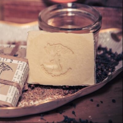 sapone viso e corpo al miele