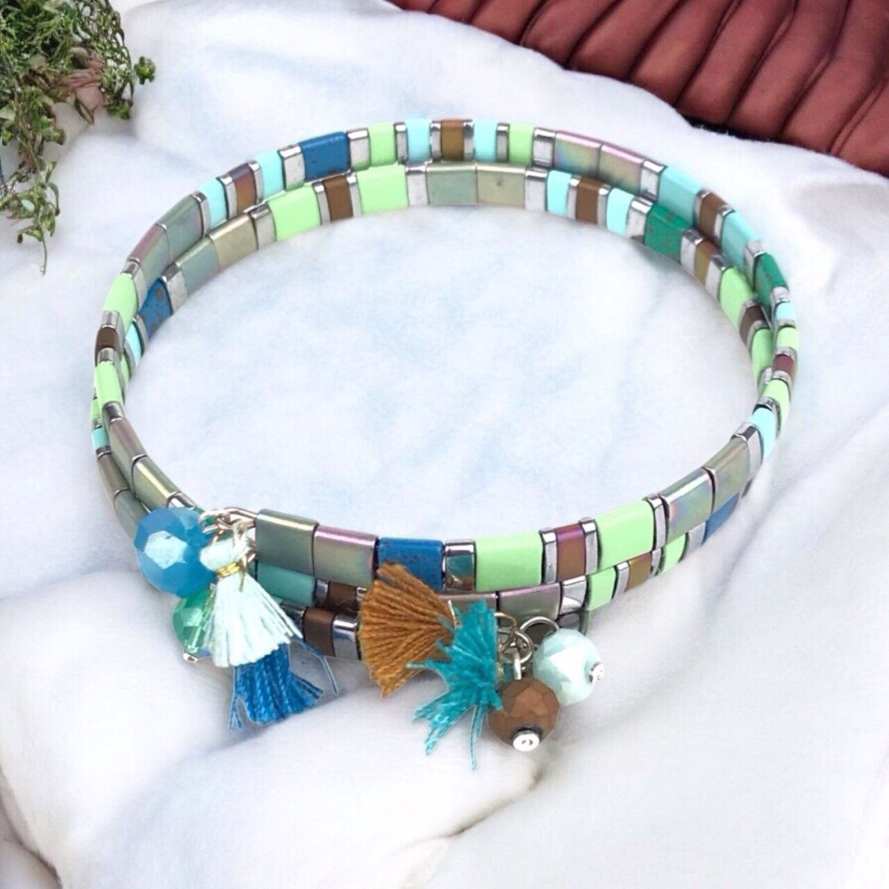 Bracciale realizzato a mano con ematite Aurora Boreale