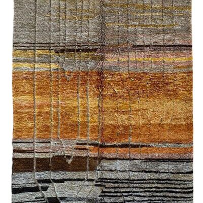 Contemporary Moroccan Berber wool rug 215 x 322 cm