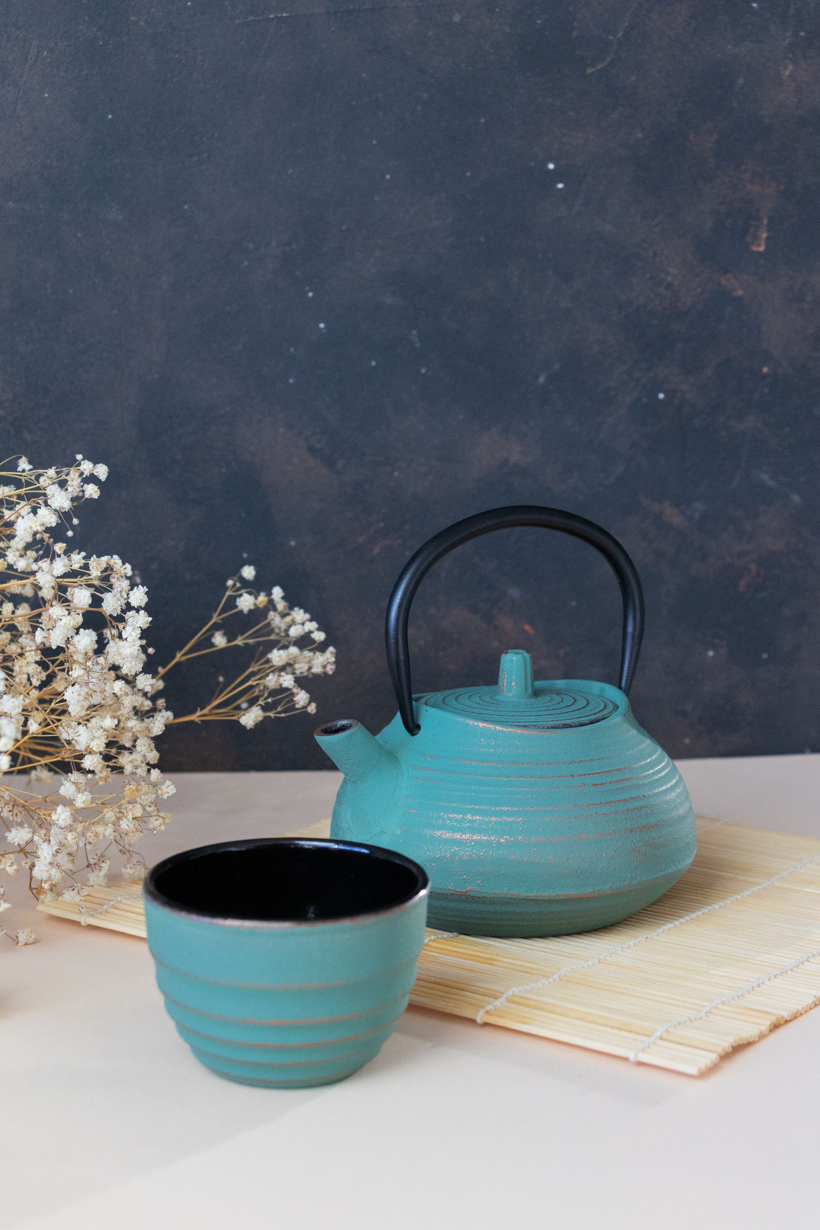 Green and gold cast iron mug - Aromandise
