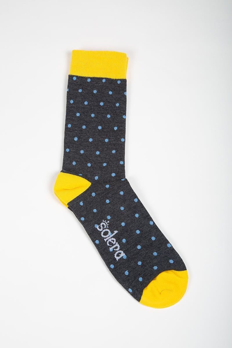 Calzini grigi con pois azzurri