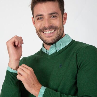Pull col V vert avec coudières