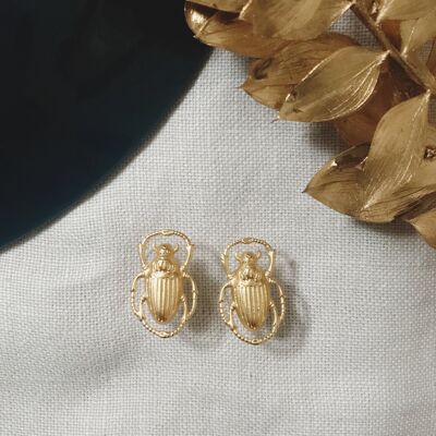 Orecchino scarabeo