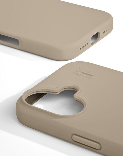Silicone Case iPhone 16PL Black