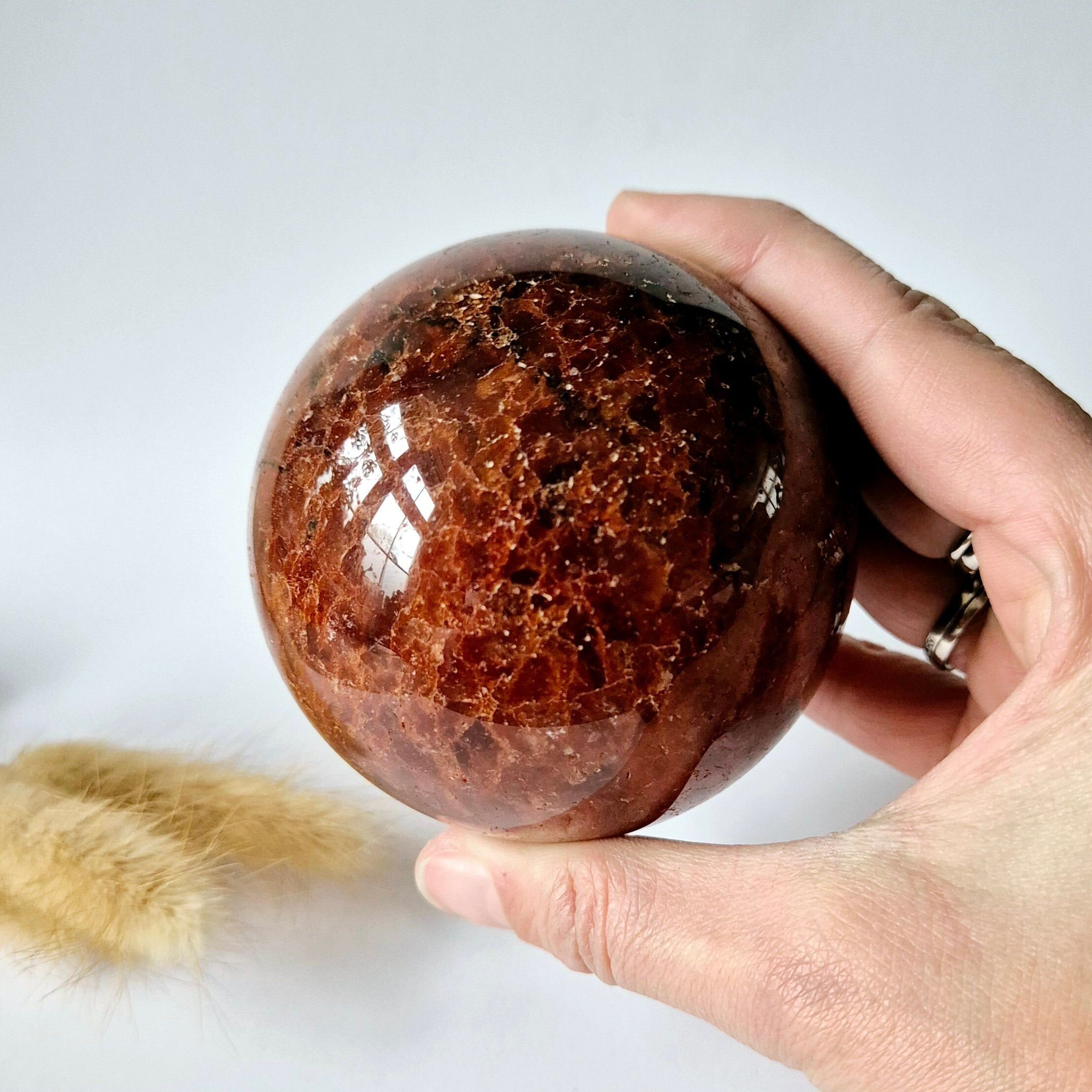 Kristallkugel Erdbeerquarz 60mm oder 75mm Edelstein Kristallkugel