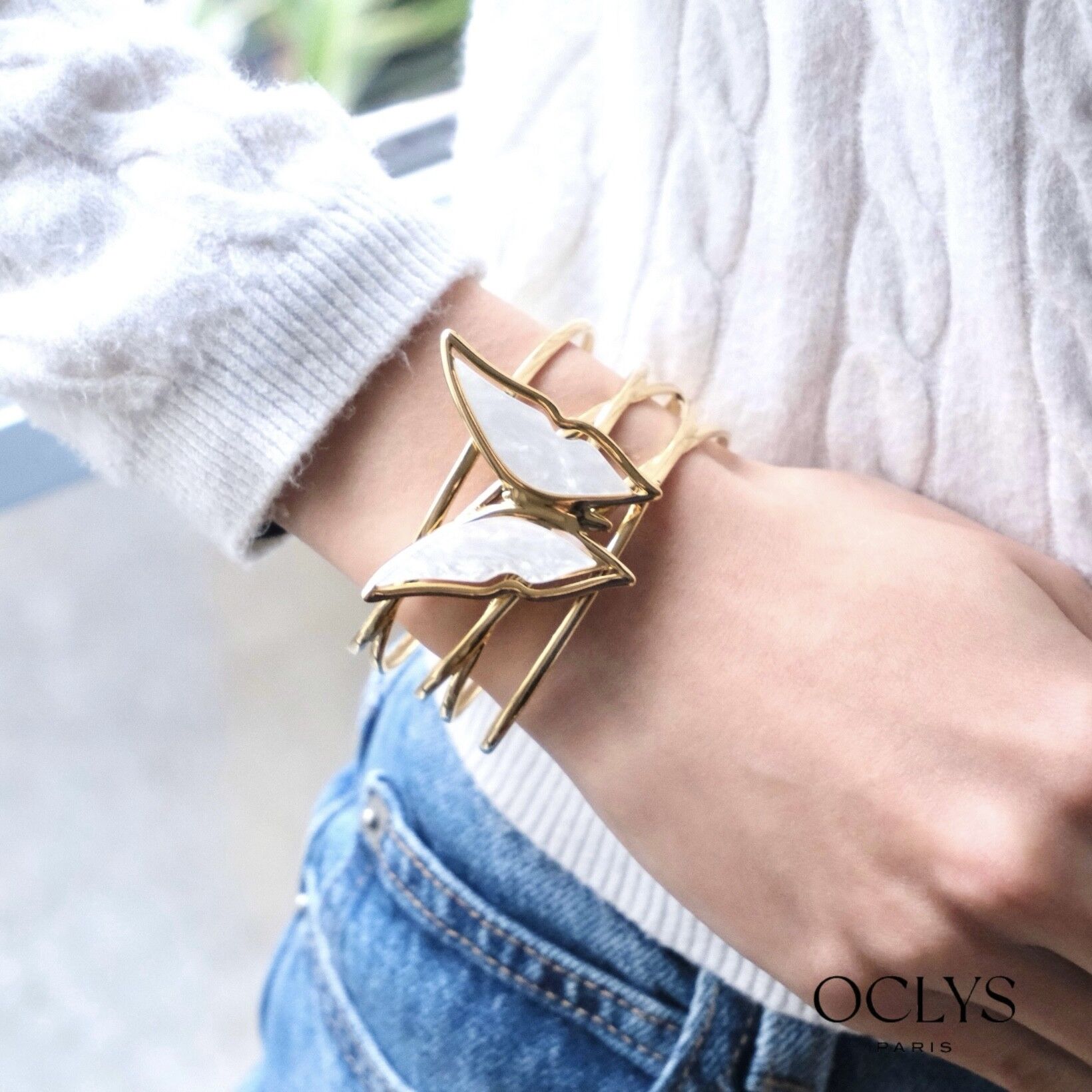 Bracciale rigido aperto a farfalla in madreperla Silia in acciaio inossidabile