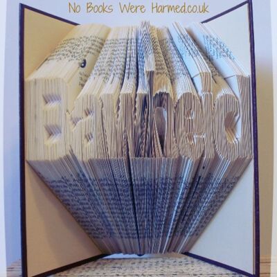 "Bawheid" piegato a mano nelle pagine del libro : : Arte offensiva : : Libri grezzi