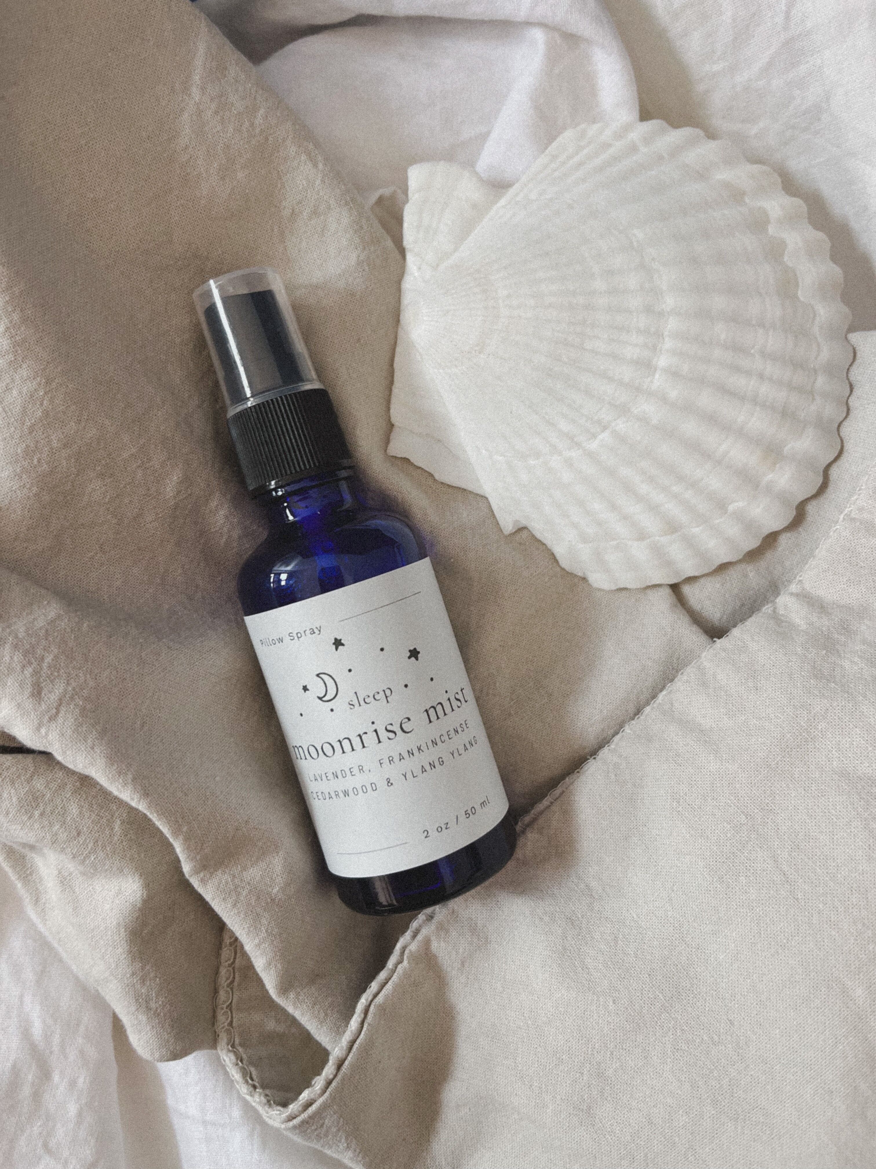 Nebbia del sorgere della luna