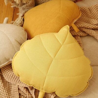 “Honey” Linen Leaf Pillow